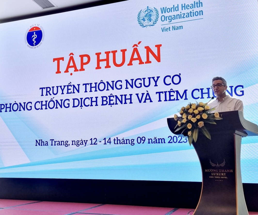 Tập huấn truyền thông nguy cơ phòng, chống dịch bệnh